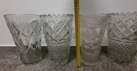 Broušené sklo vázy - 5