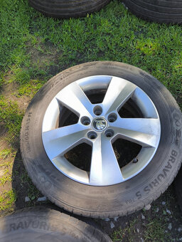 4x originalní alu škoda (5x100) letní 185/60 r15 - 5