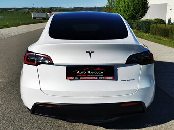 Tesla Model Y Long Range Dual motor, FSD za 100 tis.kč - 5