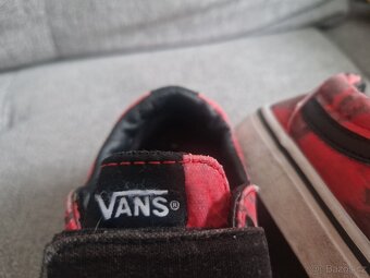 Tenisky Vans vel 32 pěkný stav na suchý zip - 5
