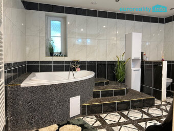 Prodej, rodinný dům 220 m2, Čeliv u Kokašic - 5