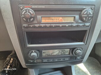 Prodám seat ibiza 1.2 htp rok2001 - 5