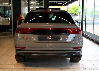Audi SQ8 Competition Plus TFSi quattro benzín automat - 5