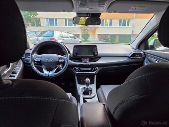Hyundai i30 hatchback, 1.5, 58tis.km, v tovární záruce - 5