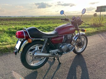 Honda CB 650 RC03 - 5