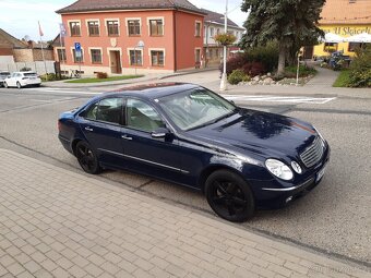 Mercedes-Benz w211 E200 cdi 90kw - 5