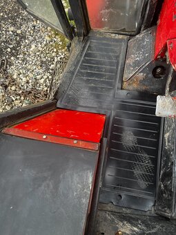 Gumová rohož zetor 5011-7745 slovenská a česká kabina - 5