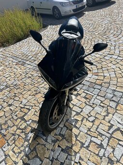 Yamaha r1 - 5