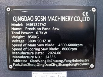 Formátovací pila s posuvným stolem a předřezem. - 5