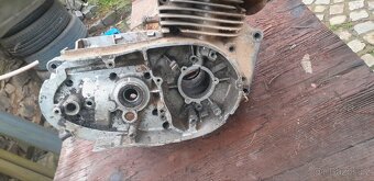 Prodám bloky motoru ČZ 175/450. - 5