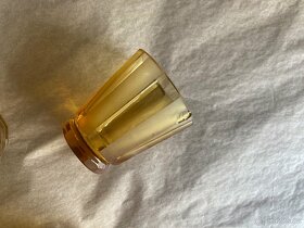 Stará broušená “medová” karafa, 4sklenice - 5