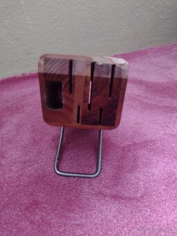 STOJANY NA NOŽE - 5