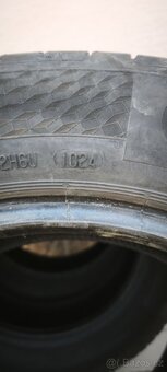 185/60/15 Continental - 5