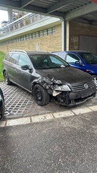 VW Passat B7 2,0 TDi - DSG výbava Highline, kůže - alcantara - 5