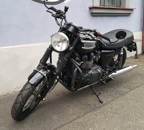 Triumph Bonneville 900 ,2007 - 5