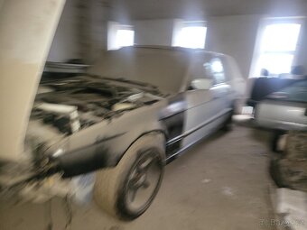 Bmw 520i e34 manuál - 5