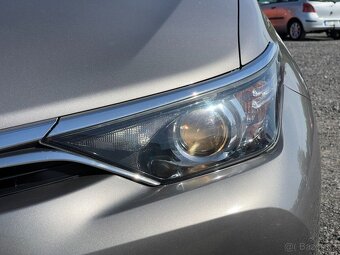 Toyota Auris, 1.6i, ČR, 2015, AUTOMAT - 5