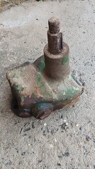 Prodám díly na traktor Škoda 30 - 5