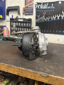 Turbodmychadlo BMW 330D 530d,730d - 5