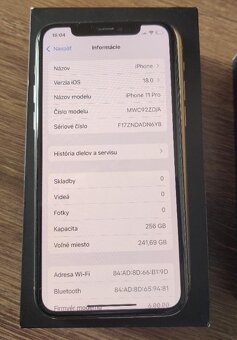 Mobilní telefon IPhone 11 PRO, 256GB, GOLD - 5