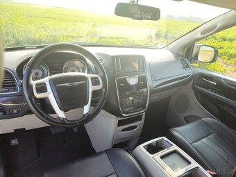 Chrysler grand Voyager 2015 - 5