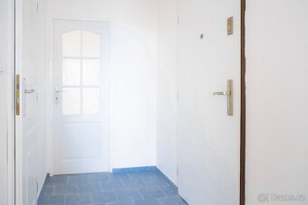 Družstevní byt 2+kk 56m2 s lodžií v Bělé pod Bezdězem - 5