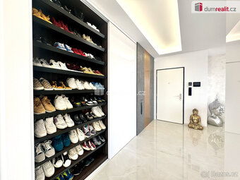 Luxusní byt 3+kk s terasami, GS a sklepem - 5