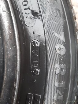 Zimni pneu 165x70x14" a celoroční 175x65x14" disky 5x100 Š - 5