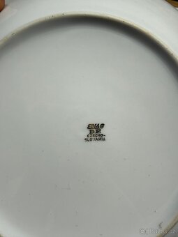 🩵 Sada porcelánových talířů JEDNOTA – 8 ks 🩵 - 5