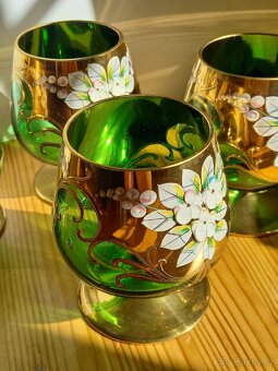 Novoborské sklo zelené - 5