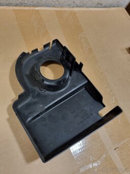 Kryt nádobky servořízení VW Passat B5.5 - 5