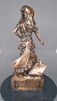 Starožitná bronzová socha, značená - 5