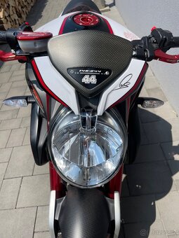 MV Agusta Brutale 800 Hamilton Limited Edition 149/244 - 5