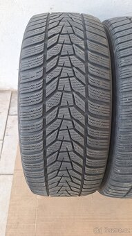 4ks zimní pneu Hankook 225/45 R18 6+mm - 5