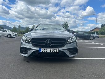 Mercedes E220 W213 AMG NIGHT tažné - 5