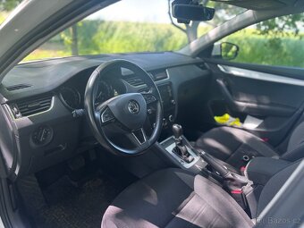 ŠKODA OCTAVIA 3 Combi 2,0 TDI, DSG - 5