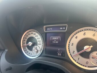 Mercedes-Benz A250 sport amg parket - 5