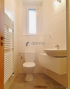 Pronájem bytu 1+kk , 32m², ul. Vysočanské náměstí, Praha 9 - - 5