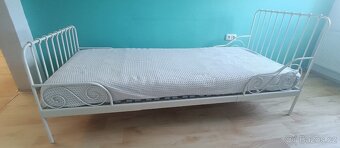 Rostoucí postel IKEA - 5