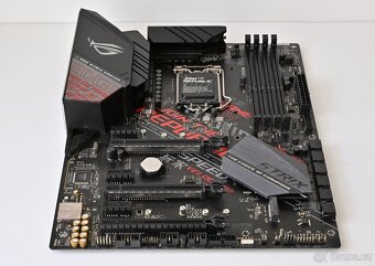 ASUS ROG STRIX Z390-H GAMING - Intel 8/9 gen. - 5