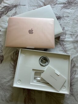 MacBook Air M1, 256 GB, 87 cyklů, 96% - 5