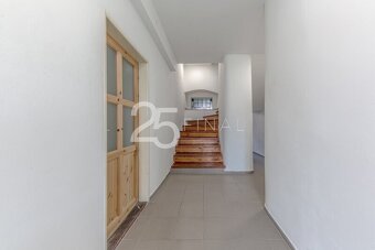 Prodej multifunkčního rodinného domu v obci Kosmonosy - 5