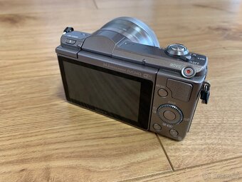 Prodám fotoaparát SONY a5100 - 5