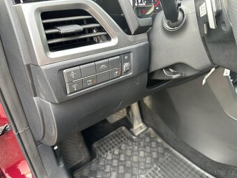 SsangYong Korando, Style+ 1.5T 120kW AT zár.2027 Čr 1 maj. - 5