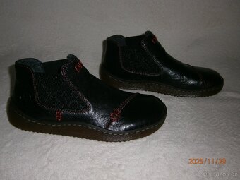 Dámské kotníčkové boty RIEKER vel.: 38 - 5