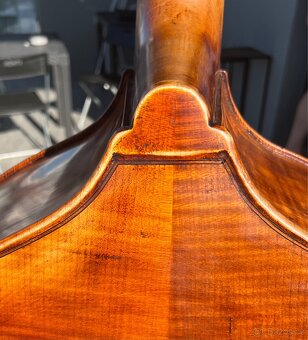 Celodřevěný kontrabas - 5