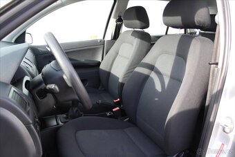 Škoda Fabia 1.2 HTP 47kW AMBIENTE ČR (2006) - 5