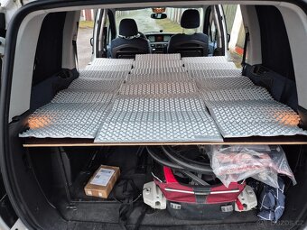 Vestavba na spaní C8, 807, Ulyseé, Phedra - 5