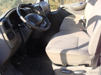 Ford Transit, 2.0 TDDi,74 kW,9 míst,nová STK - 5