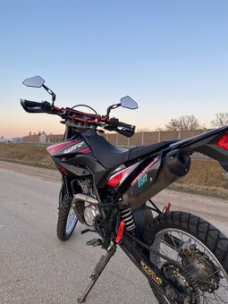 Yamaha wr125r - 5